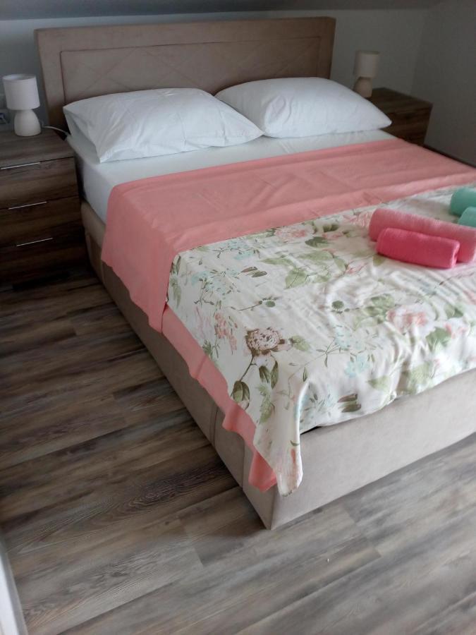 Apartmán Tereza Obrovac Exteriér fotografie