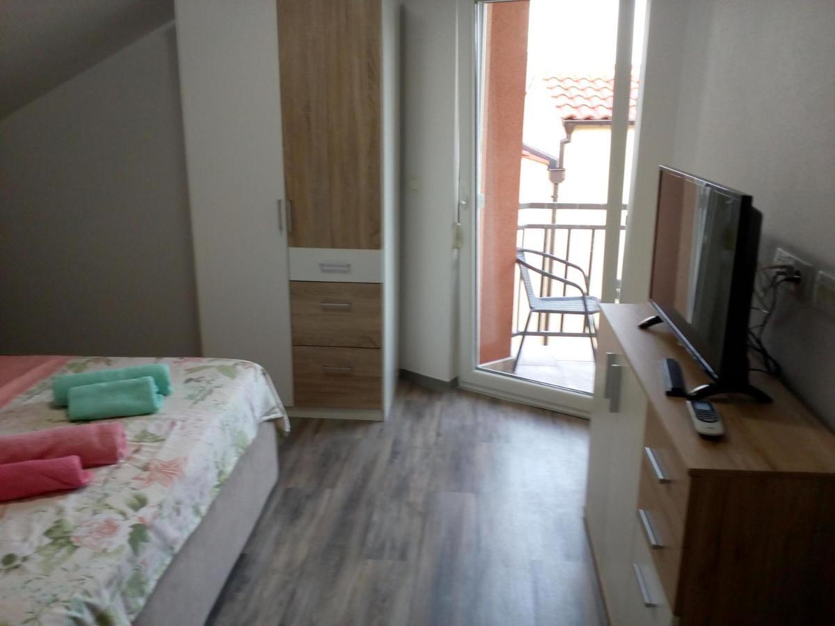 Apartmán Tereza Obrovac Exteriér fotografie